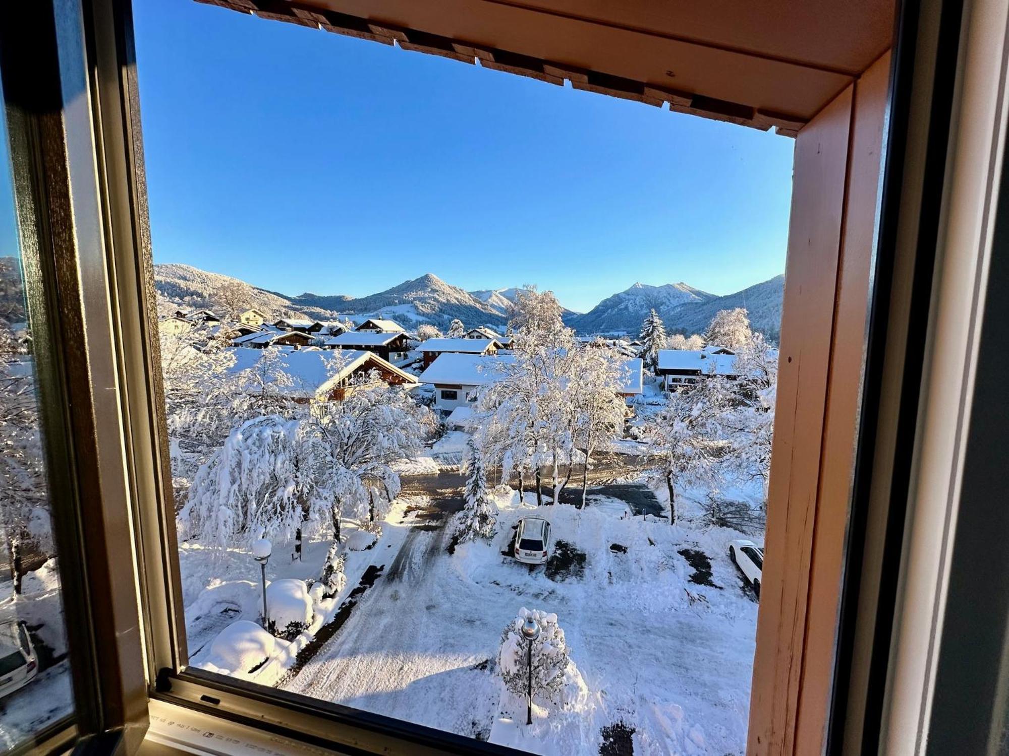 Alpenoase Schliersee - Grosse Suite Mit Sauna Oder Gemuetliche Studio Appartements Zimmer foto